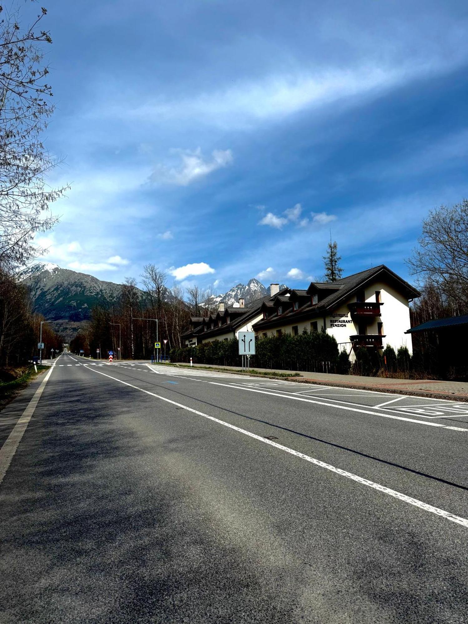 Penzion Raimund Dolný Smokovec Exteriör bild